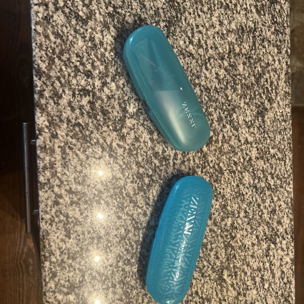 Lot of 2 Zenni Optical Teal Hard Eyeglass Cases with 1 Cleaning Cloth